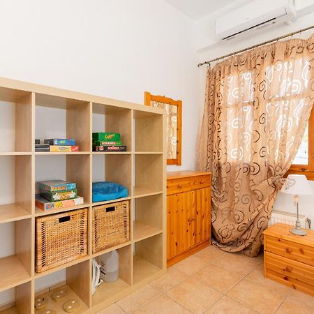 Villas Alexandros Kalamaki  Zimmer foto