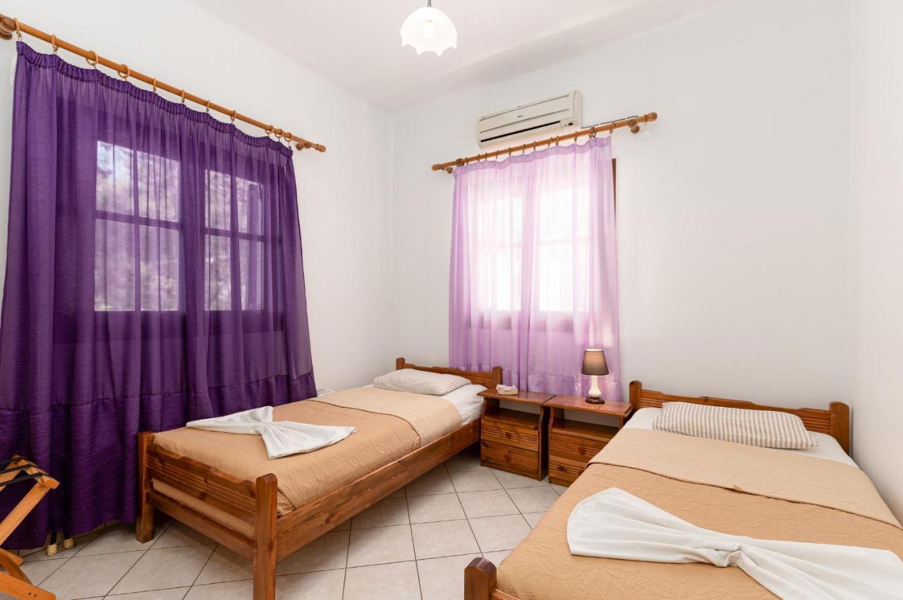 Villas Alexandros Kalamaki  Exterior foto
